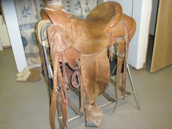 dirty saddle